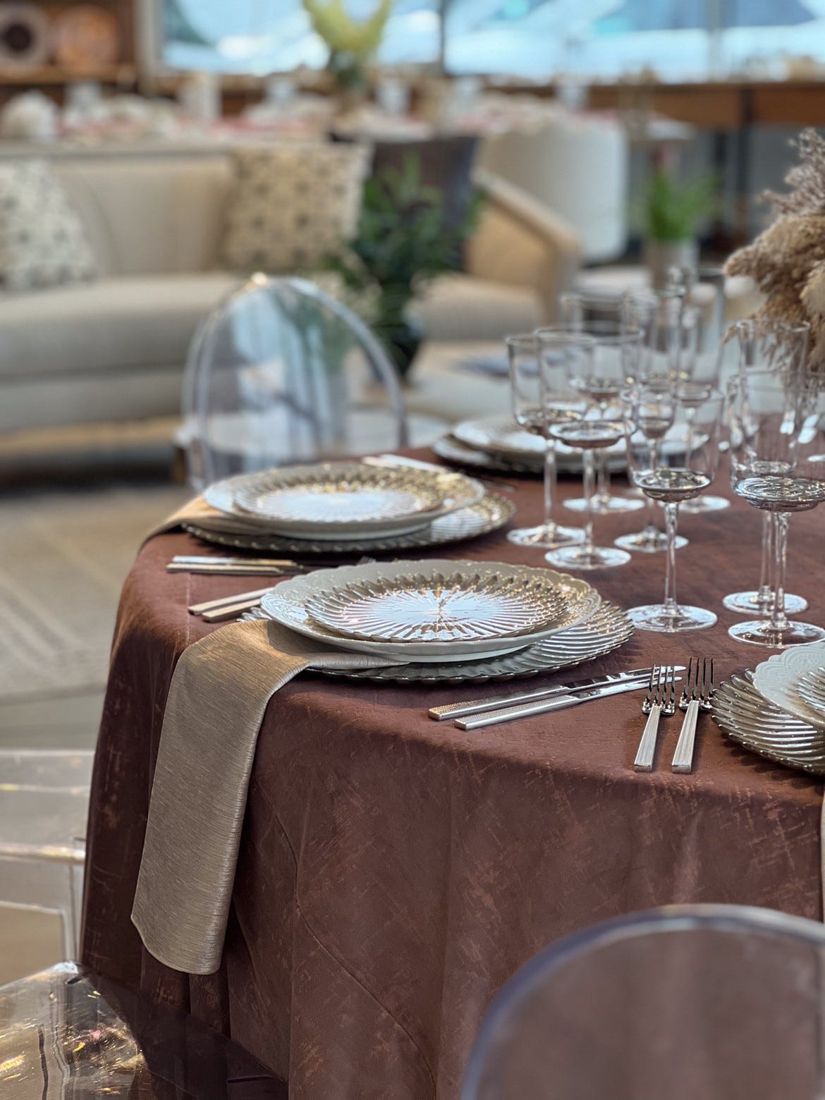 Rose etched velvet linen table setting with Pip plates and Lacey flatware